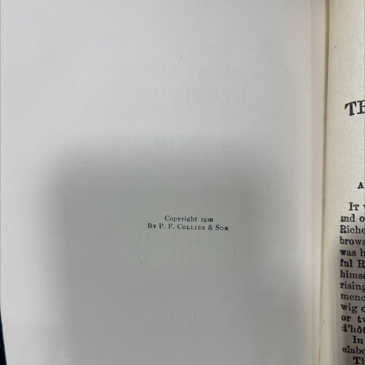 the queen's necklace book, by unknown, 1910 Hardcover image 3