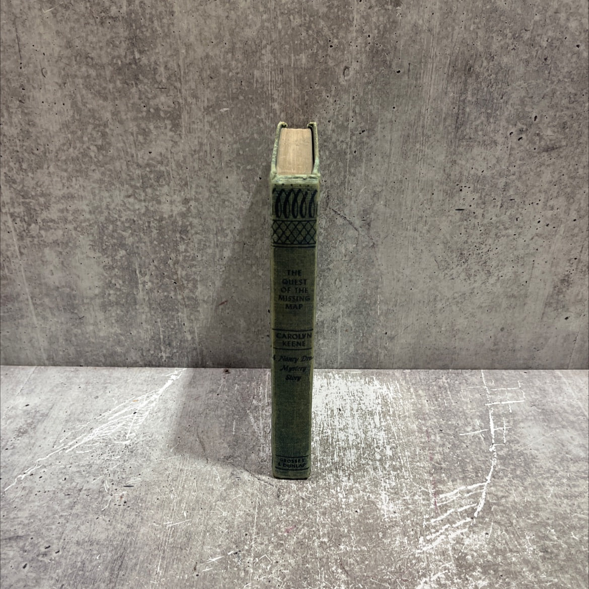 the quest of the missing map book, by carolyn keene, 1942 Hardcover image 4