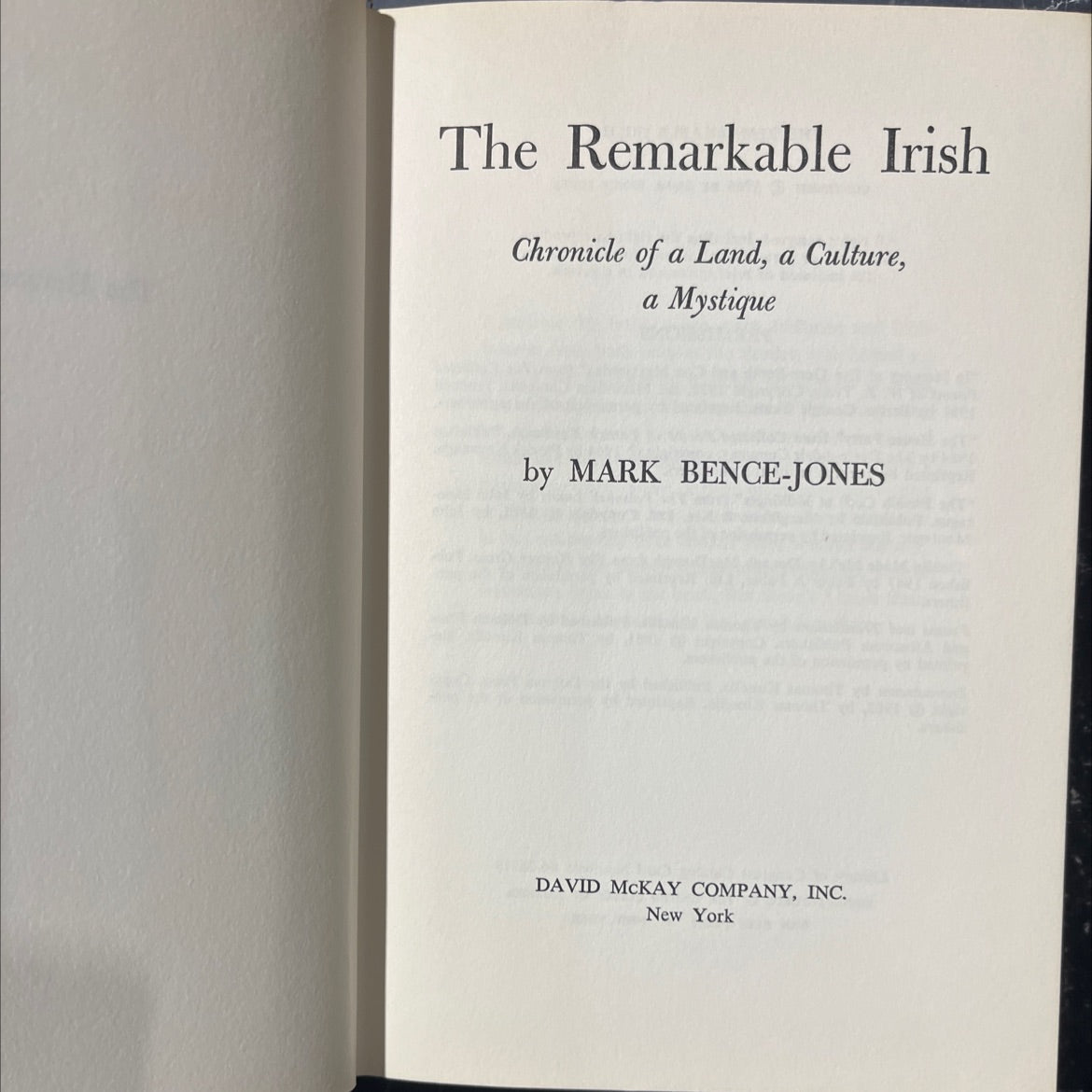 the remarkable irish chronicle of a land, a culture, a mystique book, by mark bence-jones, 1966 Hardcover image 2