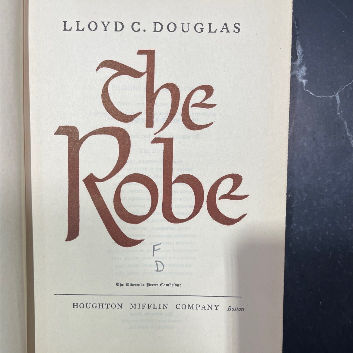 the robe book, by lloyd c. douglas, 1943 Hardcover image 2
