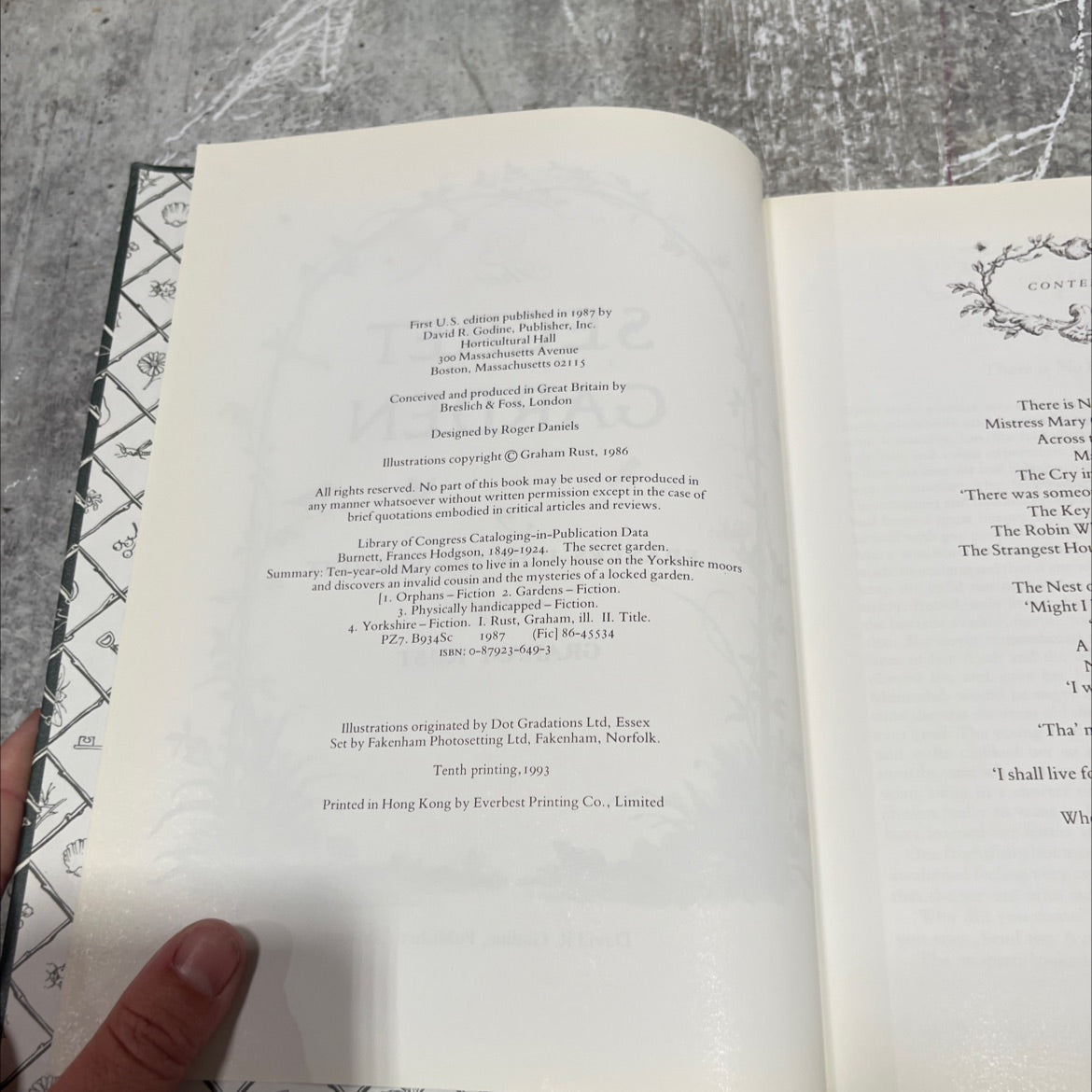 the secret garden book, by frances hodgson burnett, 1987 Hardcover image 3