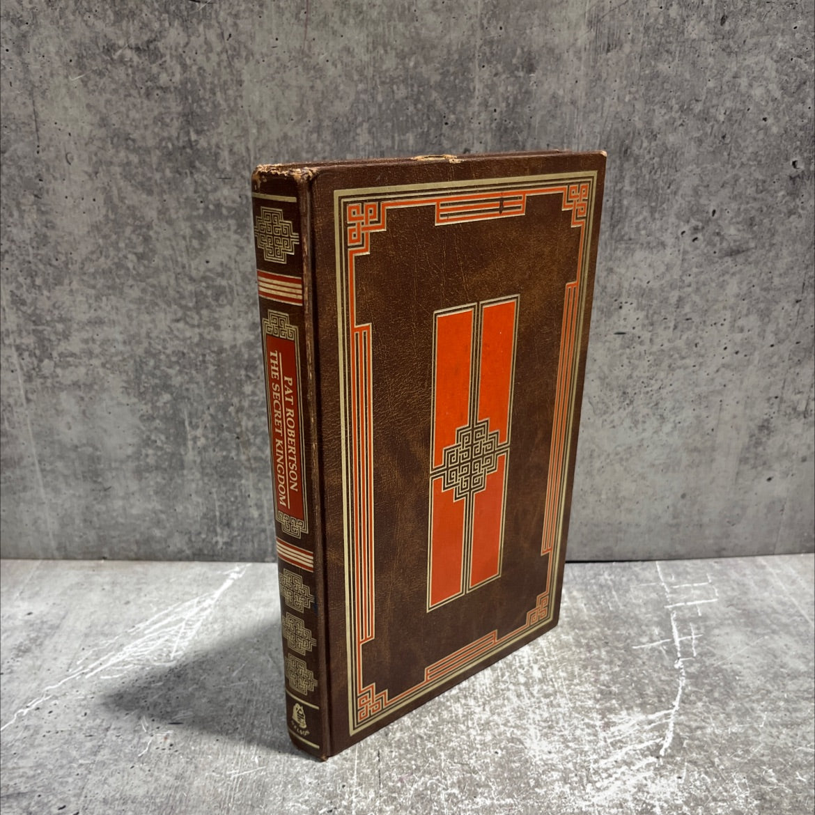 the secret kingdom book, by Pat Robertson, 1982 Hardcover image 1