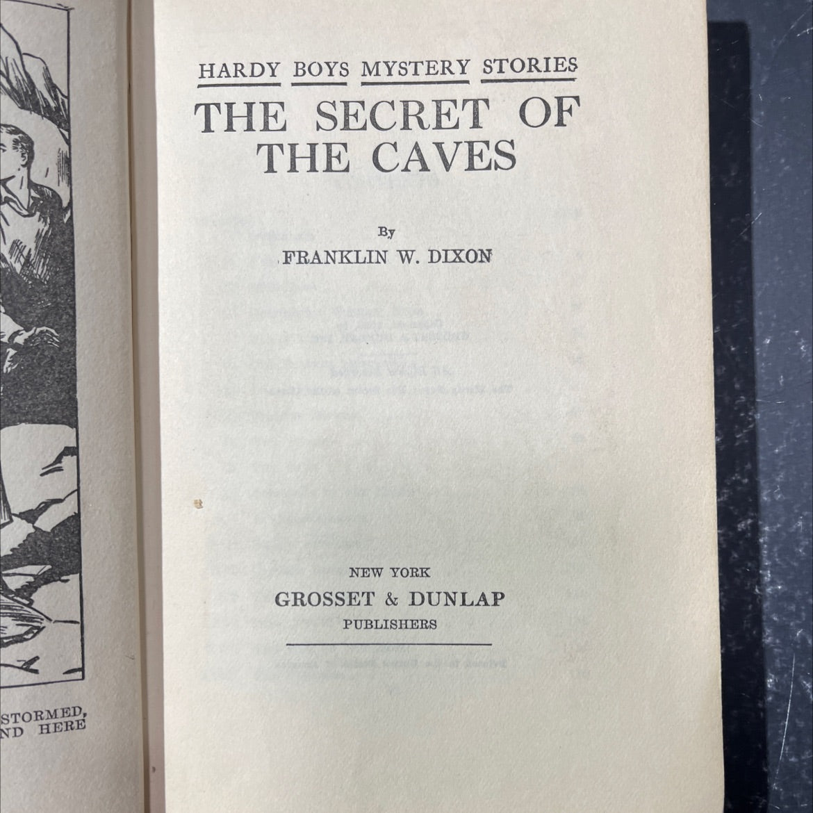 the secret of the caves book, by franklin w. dixon, 1929 Hardcover image 2