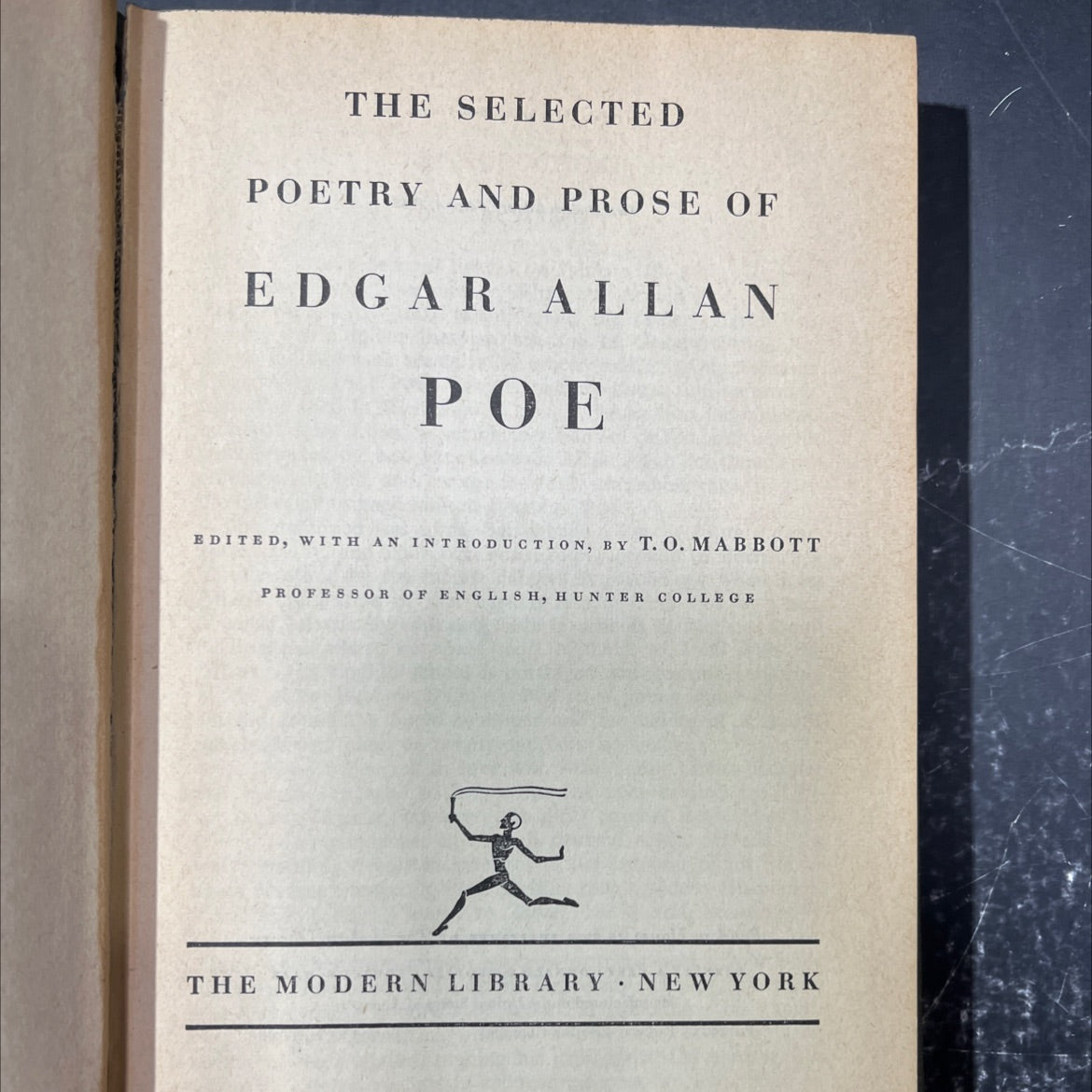 the selected poetry and prose of edgar allan poe book, by edgar allan poe, 1958 Hardcover image 2