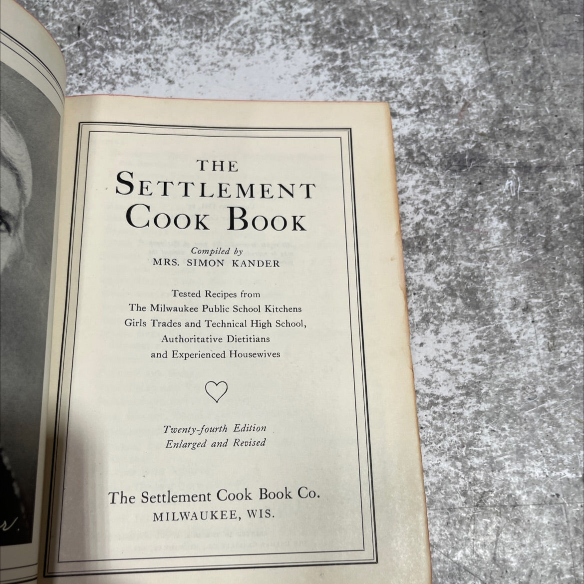 the settlement cook book book, by mrs. simon kander, 1941 Hardcover image 2