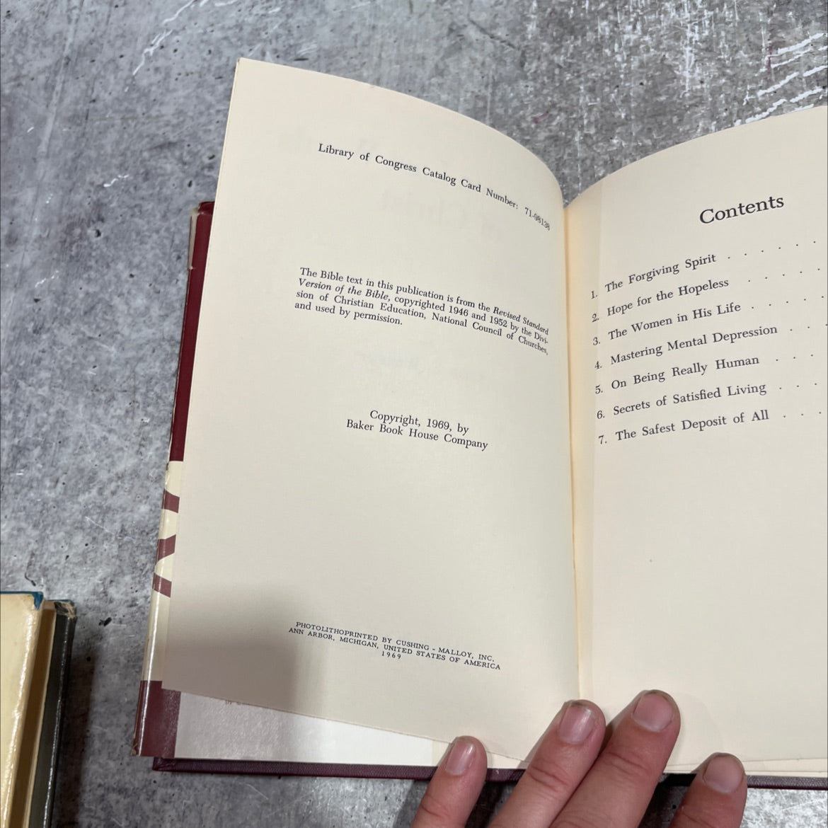 the seven last words of christ book, by clem e. bininger, 1969 Hardcover image 3