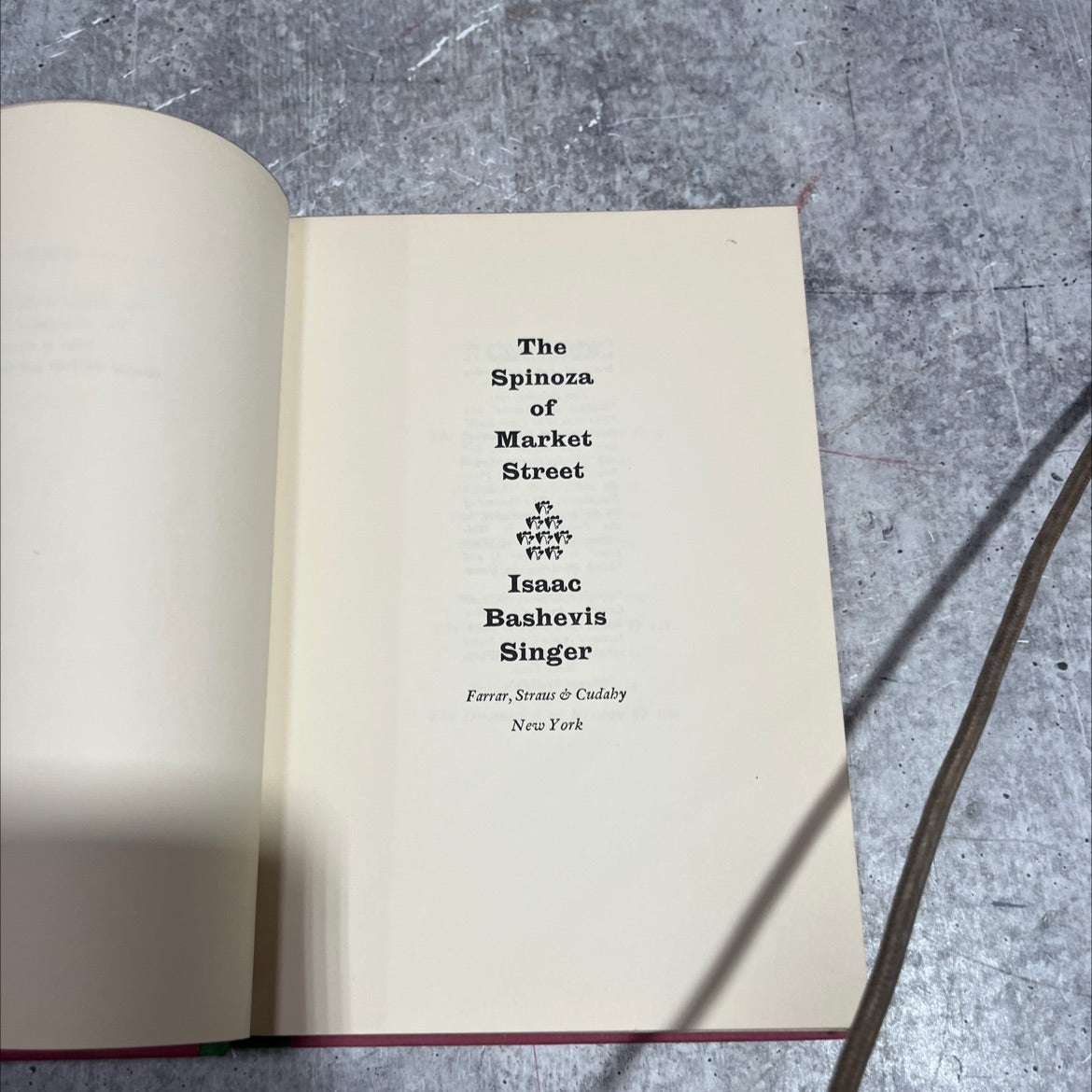 the spinoza of market street book, by isaac bashevis singer, 1961 Hardcover image 2