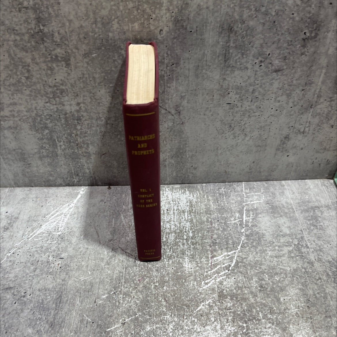 the story of patriarchs and prophets as illustrated in the lives of holy men of old book, by ellen g. white, 1958 image 4
