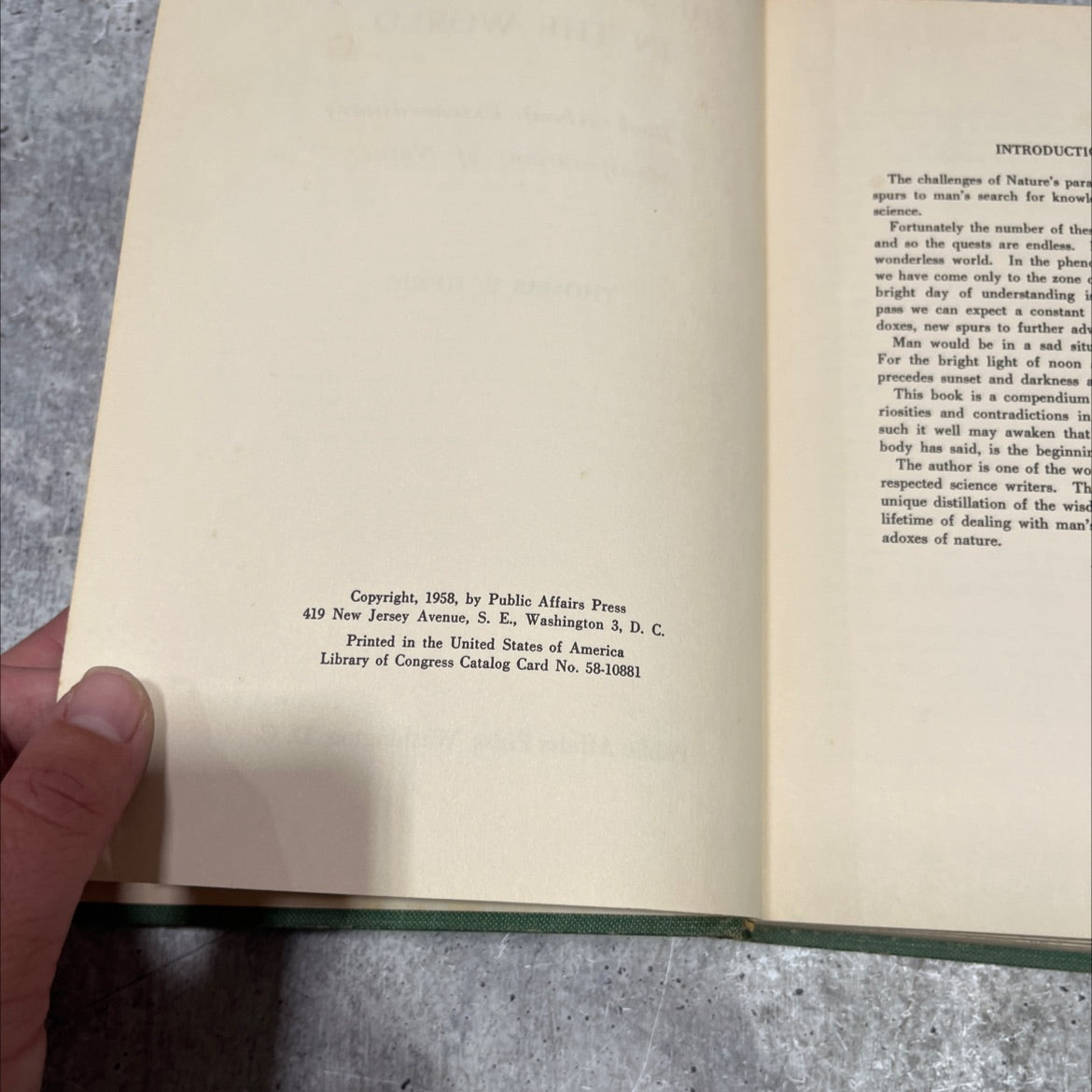 the strangest things in the world a book about extraordinary manifestations of nature book, by thomas r. henry, 1958 image 3