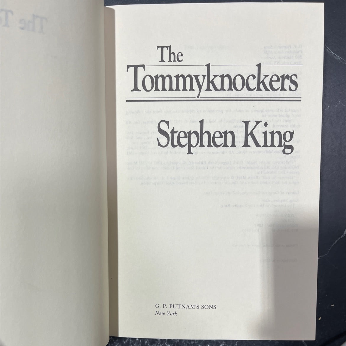 the tommyknockers book, by Stephen King, 1987 Hardcover image 2