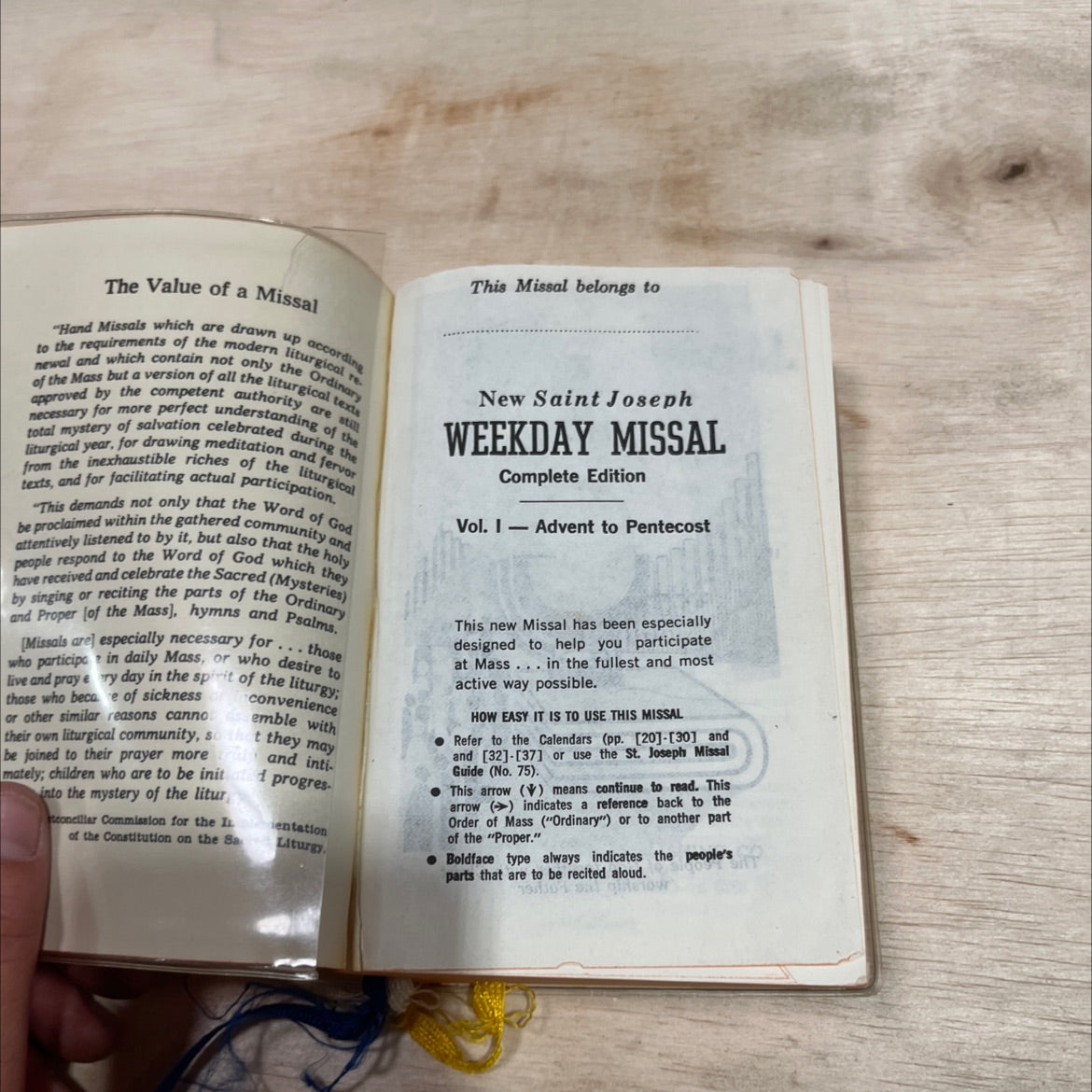 the value of a missal book, by unknown, 1975 Hardcover image 2