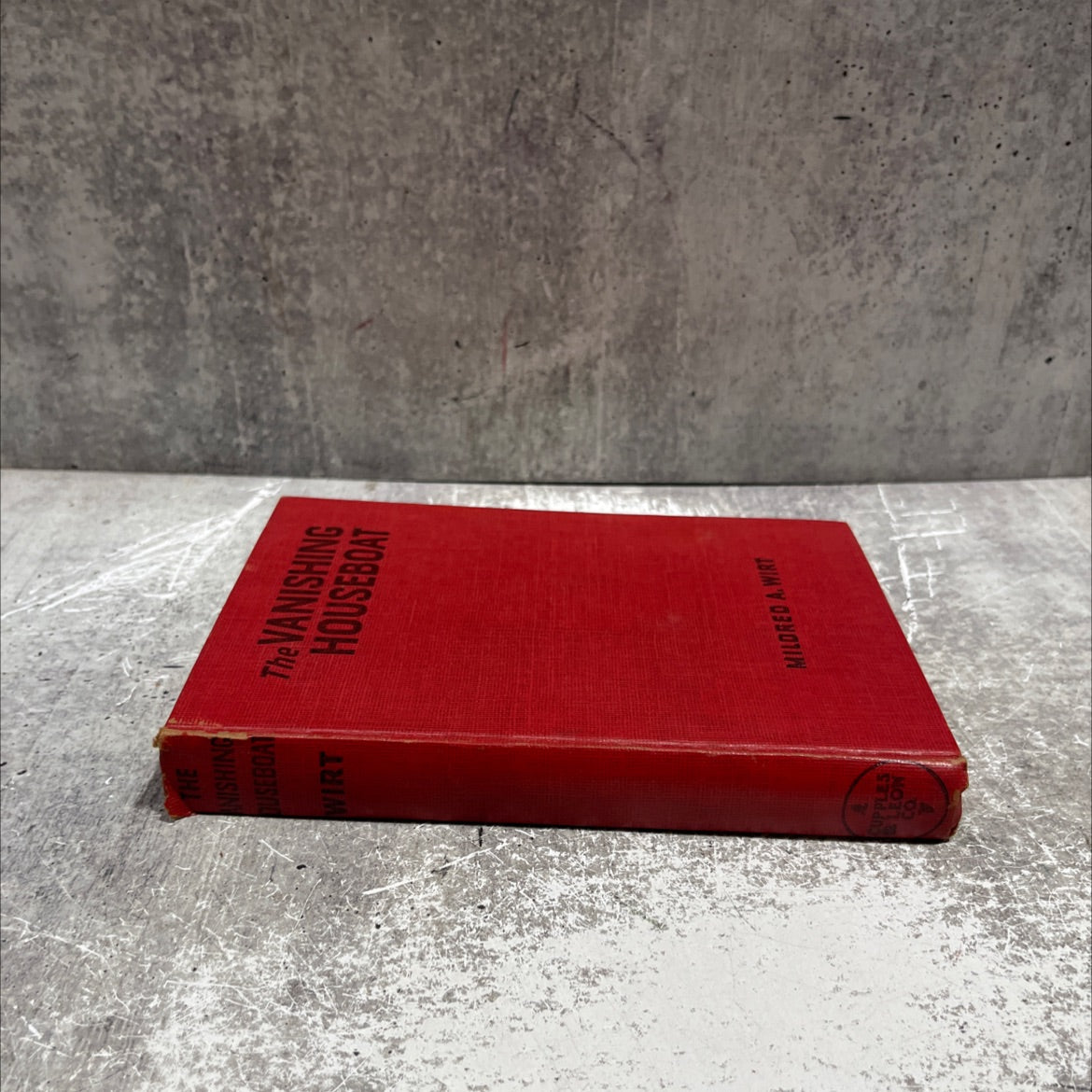 the vanishing houseboat book, by mildred a. wirt, 1939 Hardcover image 4