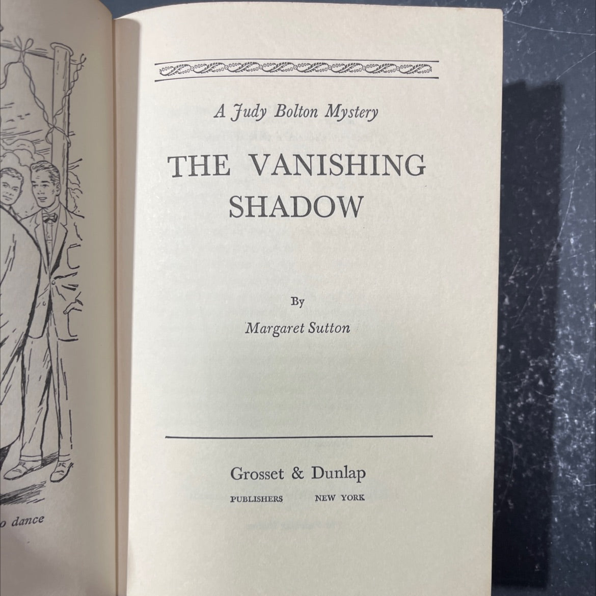 the vanishing shadow book, by margaret sutton, 1964 Hardcover image 2