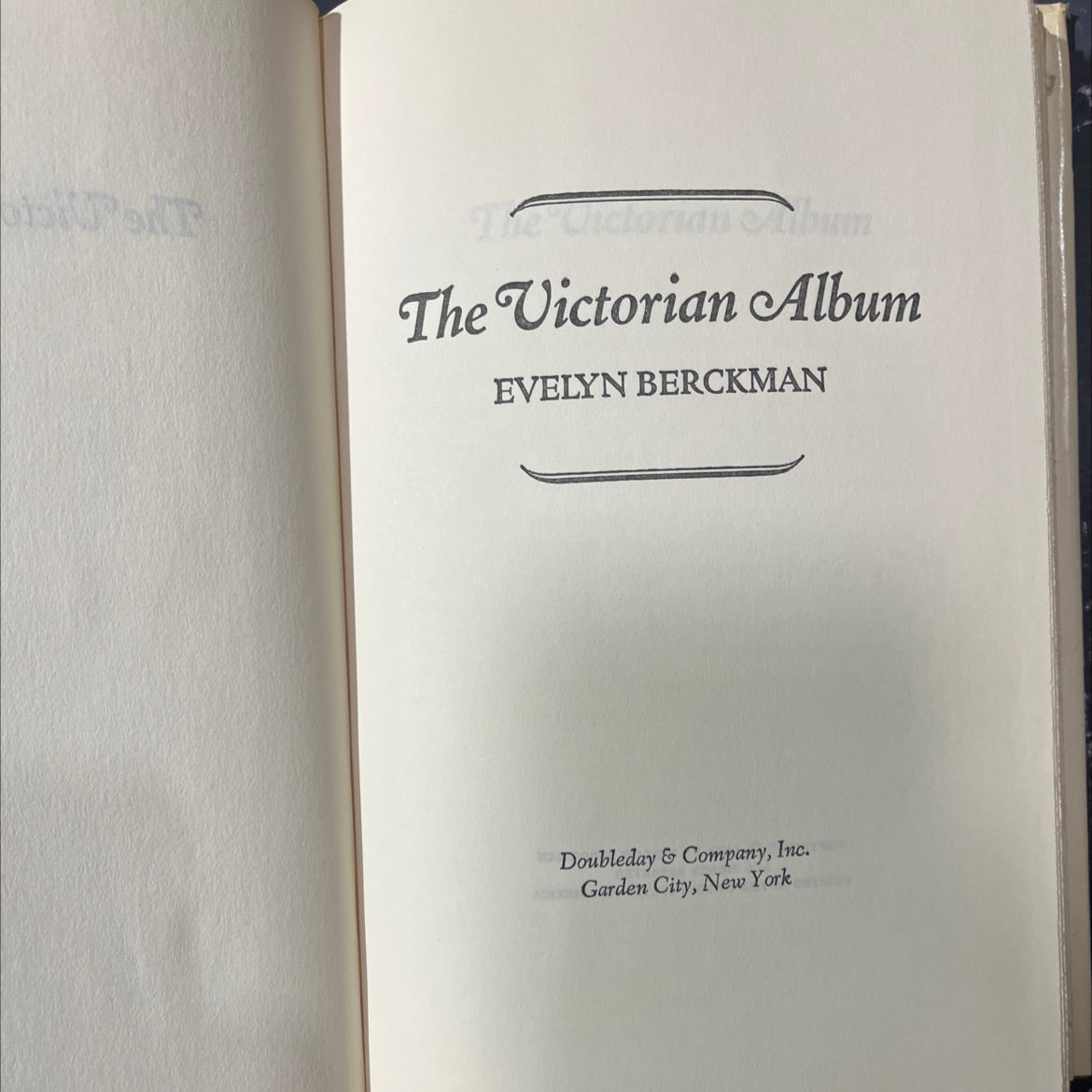 the victorian album book, by evelyn berckman, 1973 Hardcover image 2