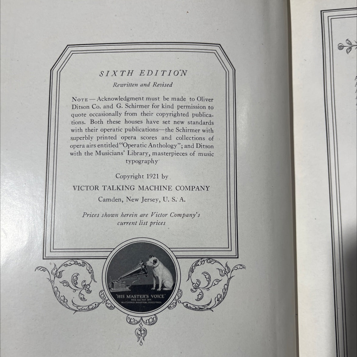the victrola book of the opera book, by unknown, 1921 Hardcover image 3