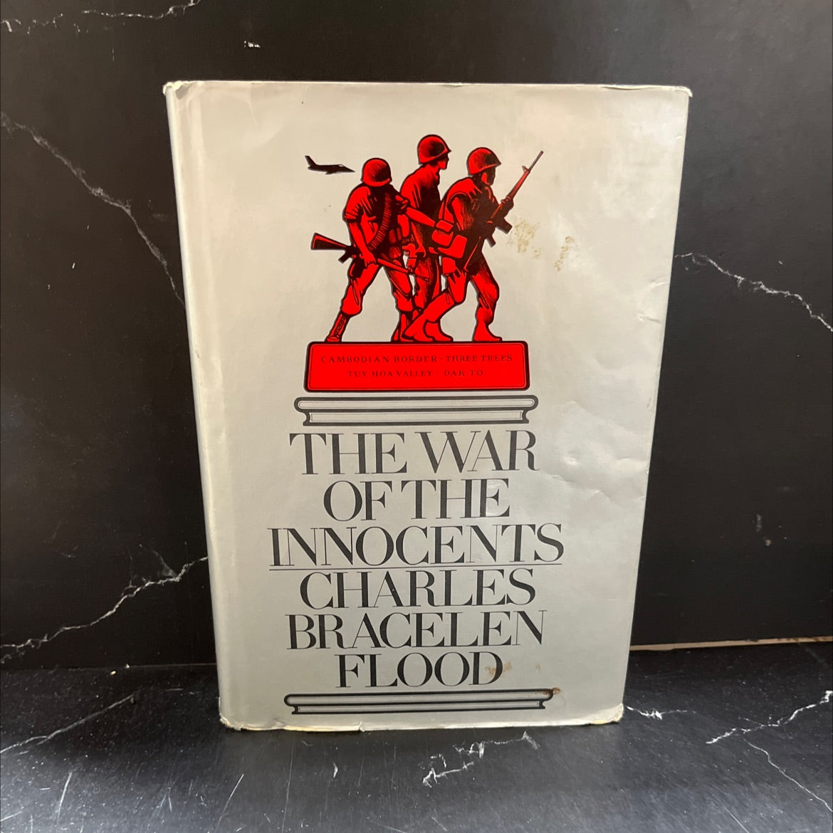 the war of the innocents book, by charles bracelen flood, 1970 Hardcover image 1