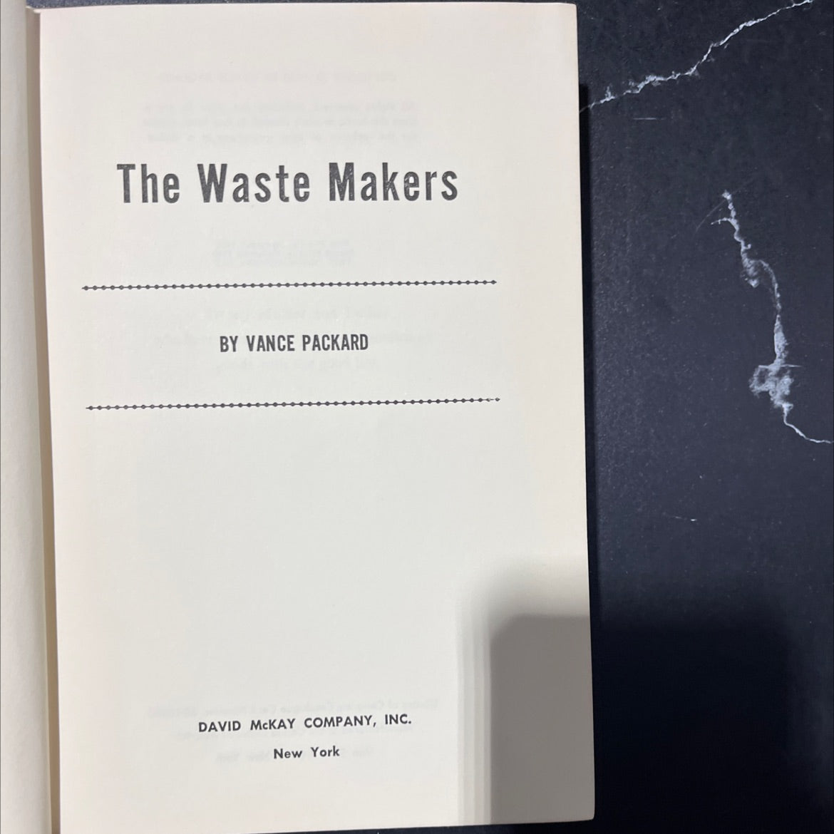 the waste makers book, by vance packard, 1960 Hardcover image 2