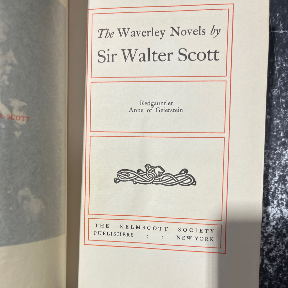 the waverley novels book, by sir walter scott, 1970 Leather image 3