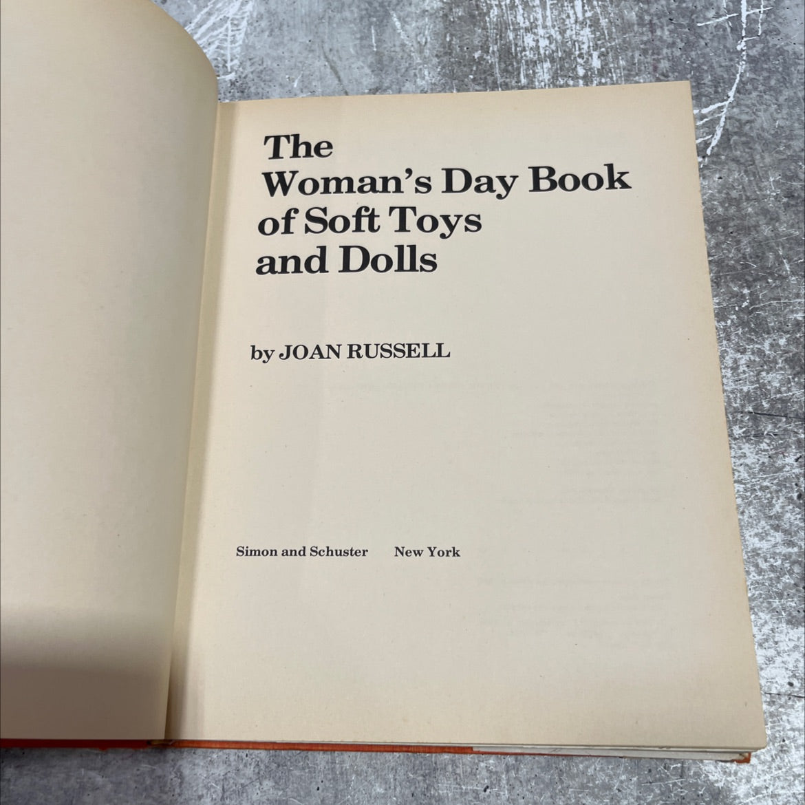 the woman's day book of soft toys and dolls book, by joan russell, 1975 Hardcover image 2