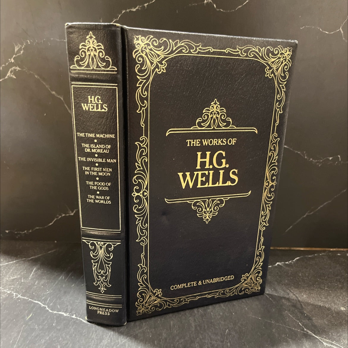 the works of h.g. wells book, by h.g. wells, 1984 Leather image 1