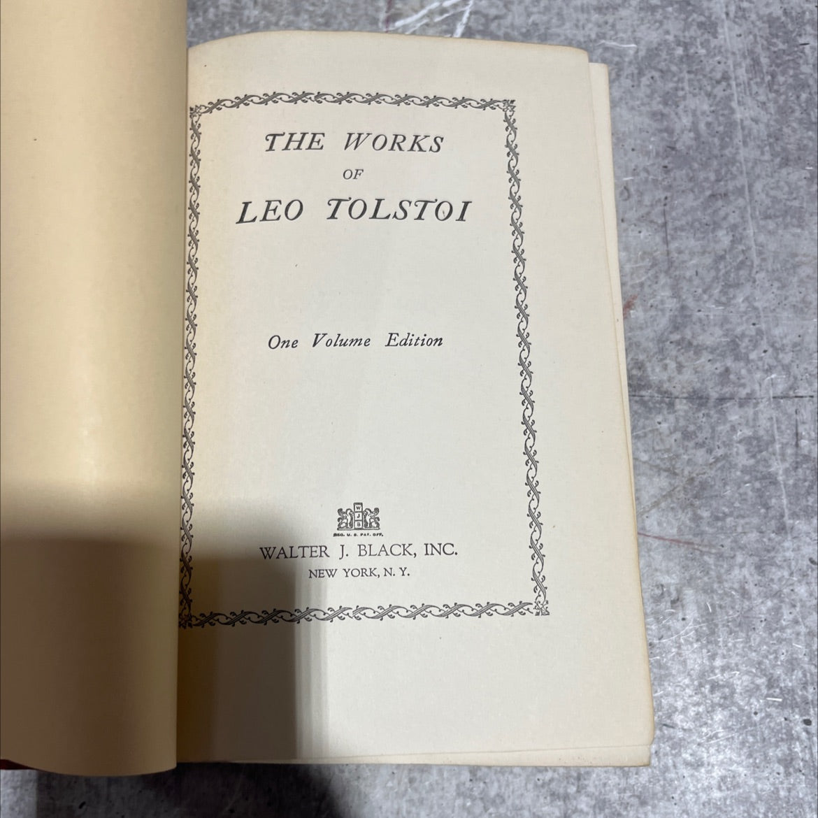 the works of leo tolstoi one volume edition book, by leo tolstoi, 1928 Hardcover image 2