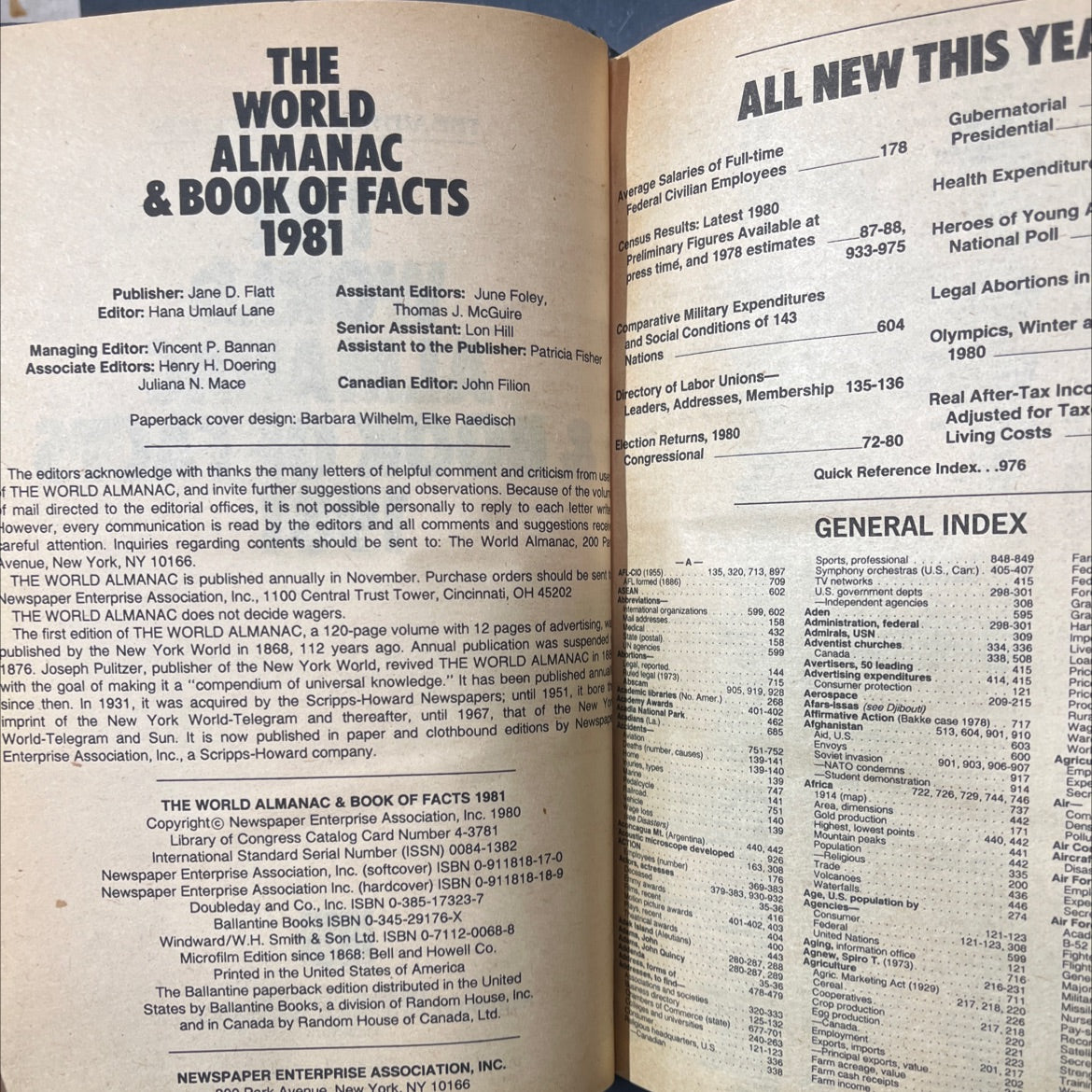 the world almanac & book of facts 1981 book, by unknown, 1981 Hardcover image 3