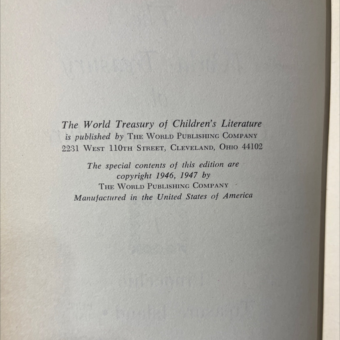 the world treasury of children's literature 1 pinocchio treasure island book, by unknown, 1947 Hardcover image 3