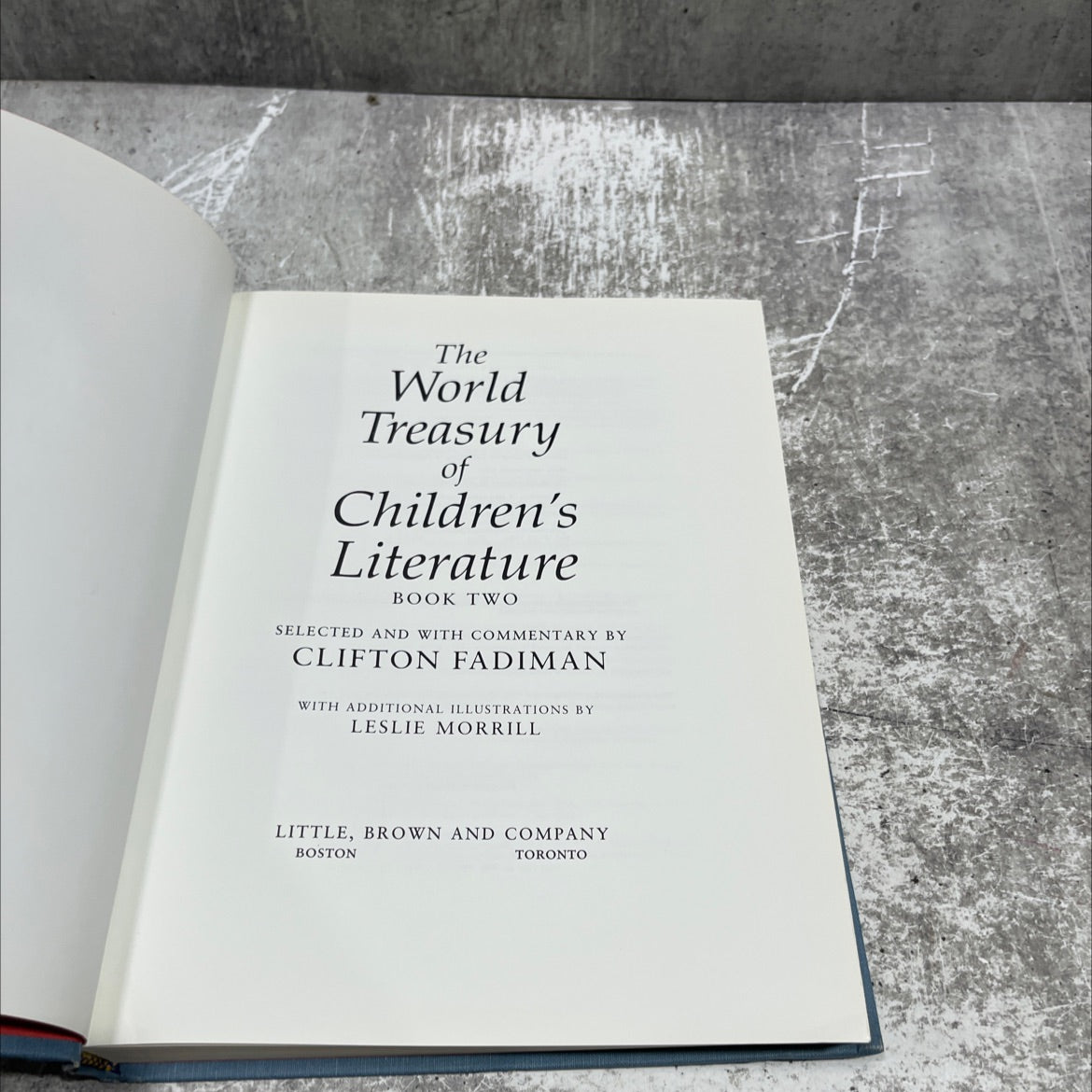 the world treasury of children's literature book two book, by clifton fadiman, 1984 Hardcover image 2