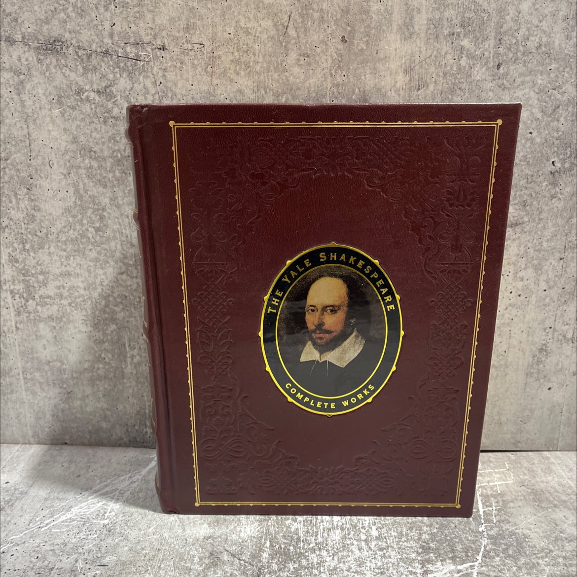 the yale shakespeare the complete works book, by wilbur l. cross, tucker brooke, 1993 Leather image 1