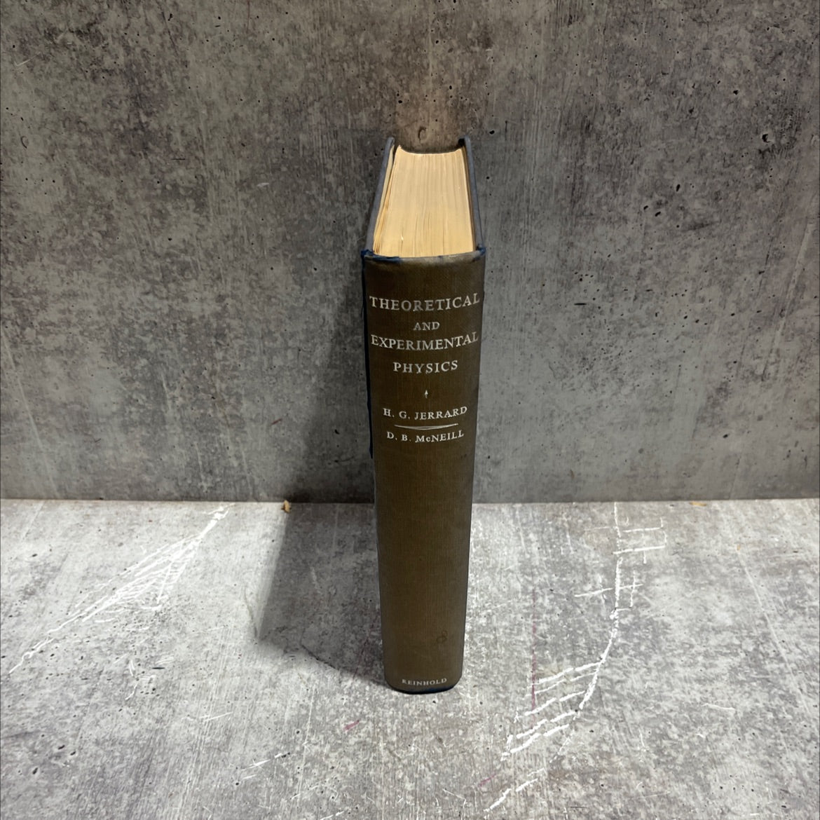 theoretical and experimental physics book, by h. g. jerrard, d. b. mcneill, 1960 Hardcover image 4