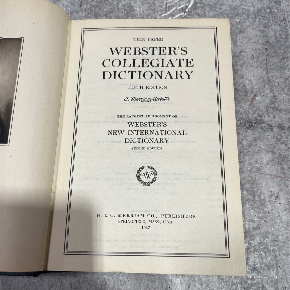 thin paper webster's collegiate dictionary fifth edition book, by g. & c. merriam co., 1947 Hardcover image 2