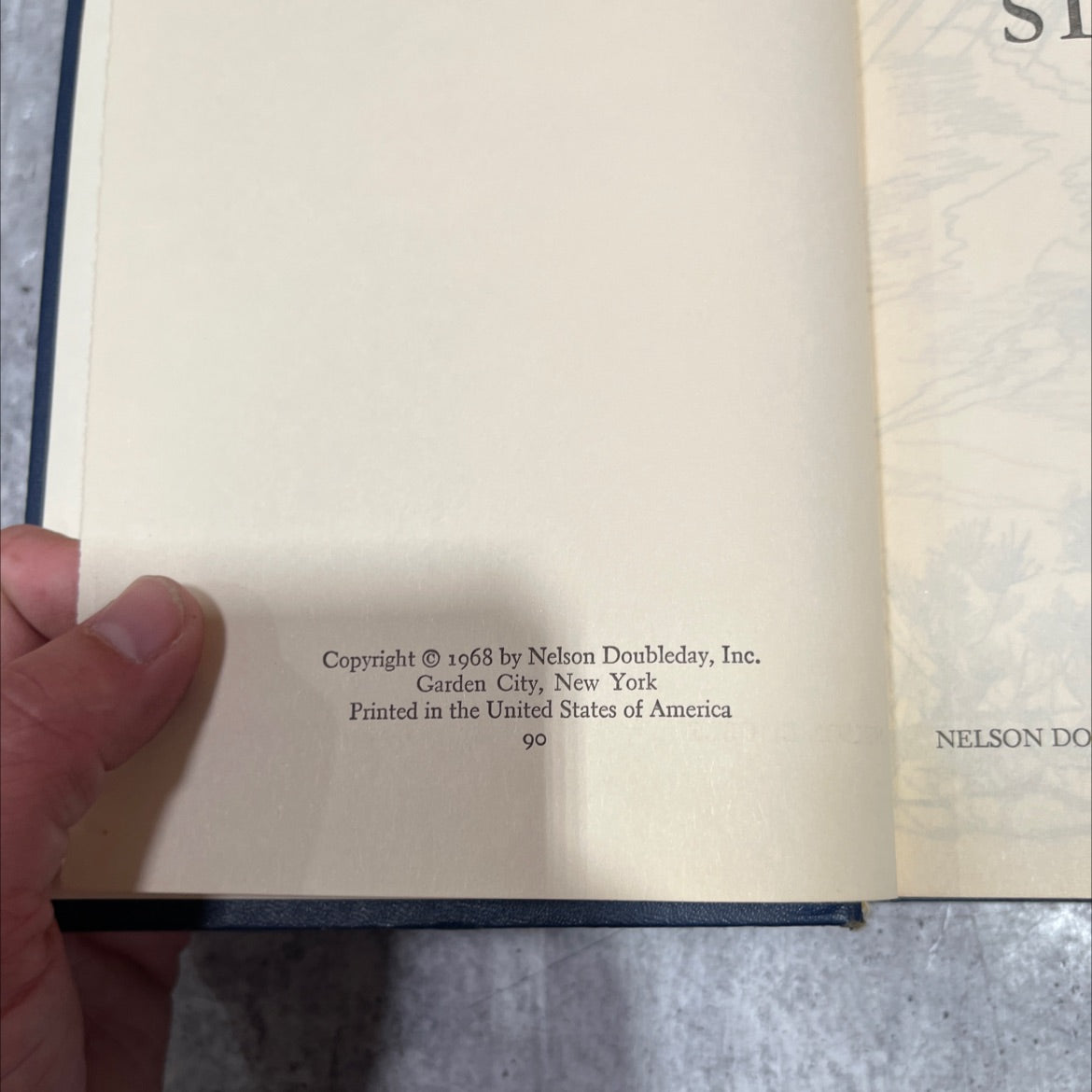 this rough magic book, by mary stewart, 1968 Hardcover image 3