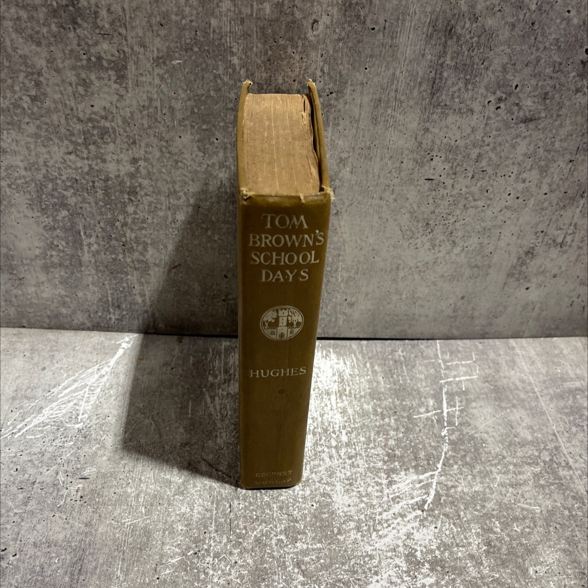 tom brown's school-days book, by thomas hughes, 1957 Hardcover image 3