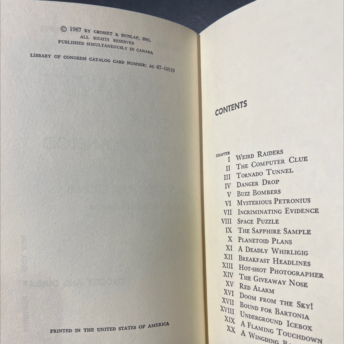 tom swift and the captive planetoid book, by victor appleton ii, 1967 Hardcover image 3