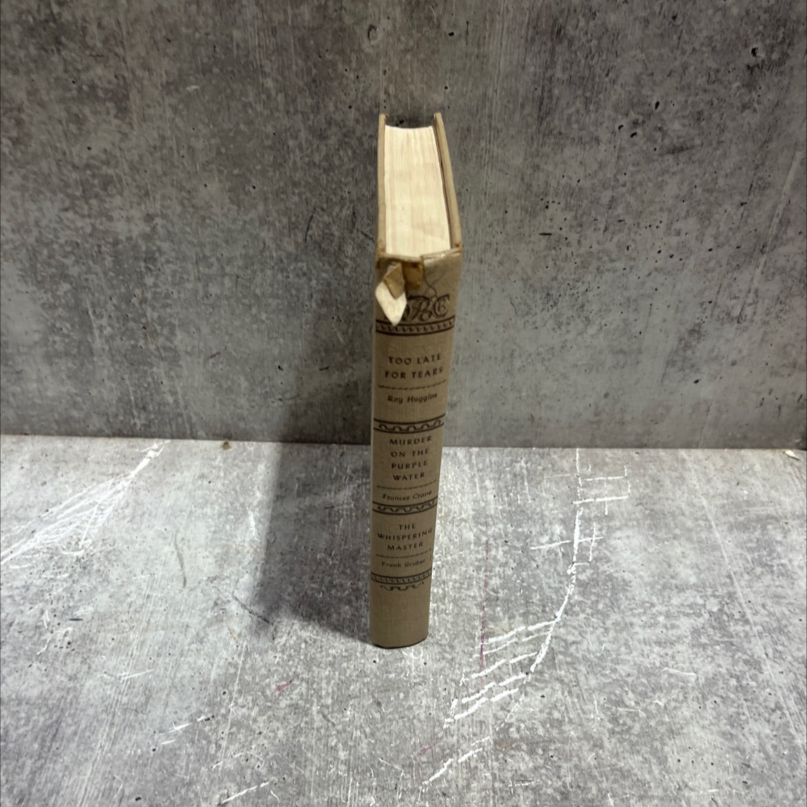 too late for tears book, by roy huggins, 1947 Hardcover image 4
