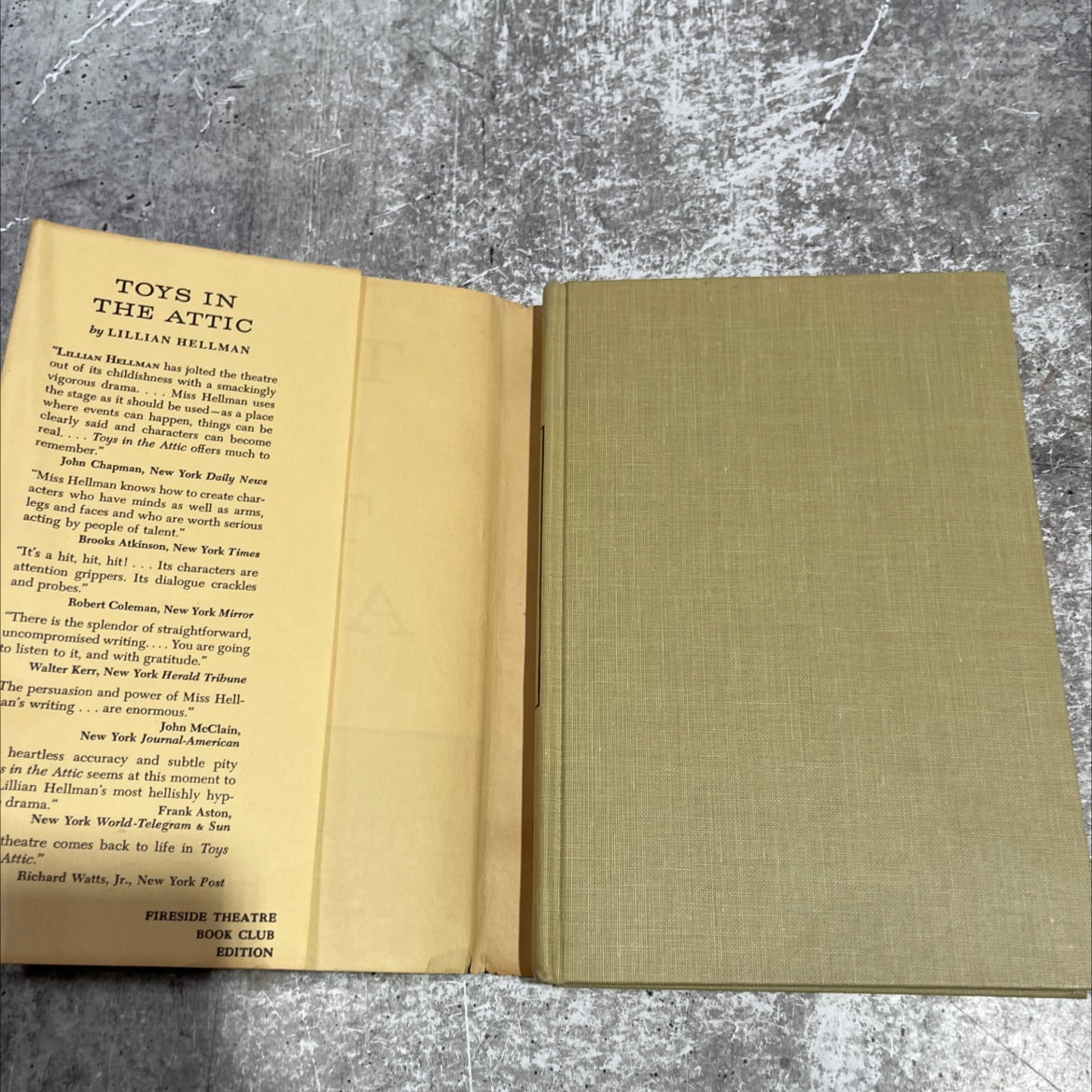 toys in the attic book, by lillian hellman, 1960 Hardcover image 4