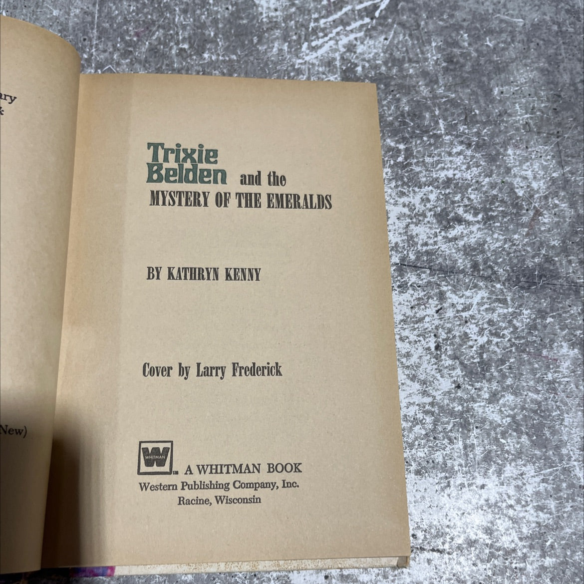 trixie belden and the mystery of the emeralds book, by kathryn kenny, 1971 Hardcover image 2
