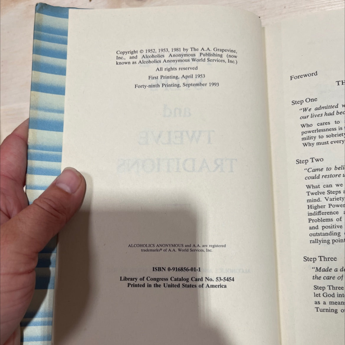 twelve steps and twelve traditions book, by Alcoholics Anonymous World Services, Inc., 1981 Hardcover image 3