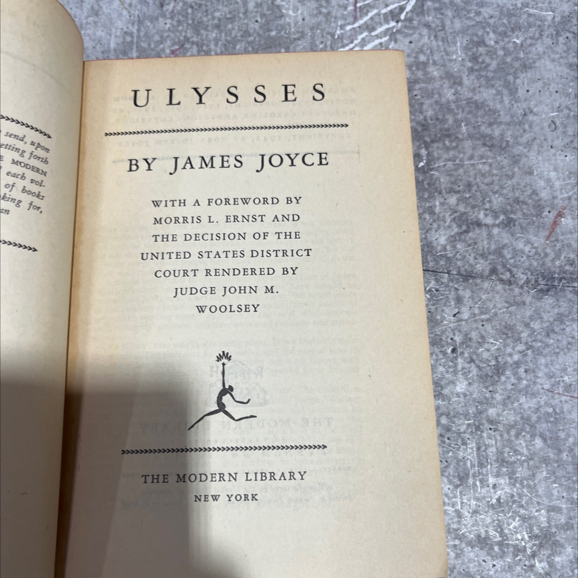 ulysses book, by james joyce, 1934 Hardcover image 2