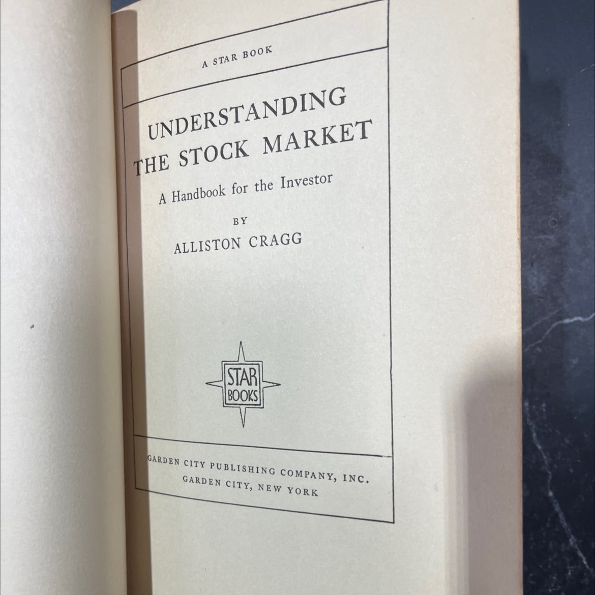 understanding the stock market book, by alliston cragg, 1929 Hardcover image 2
