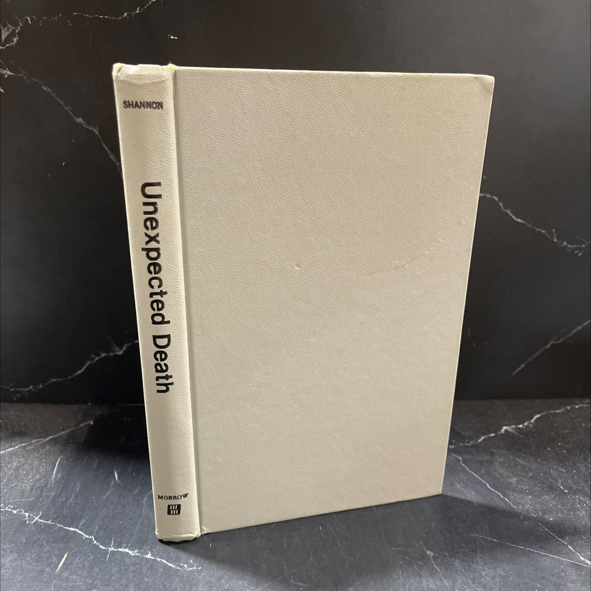 unexpected death book, by dell shannon, 1970 Hardcover image 1