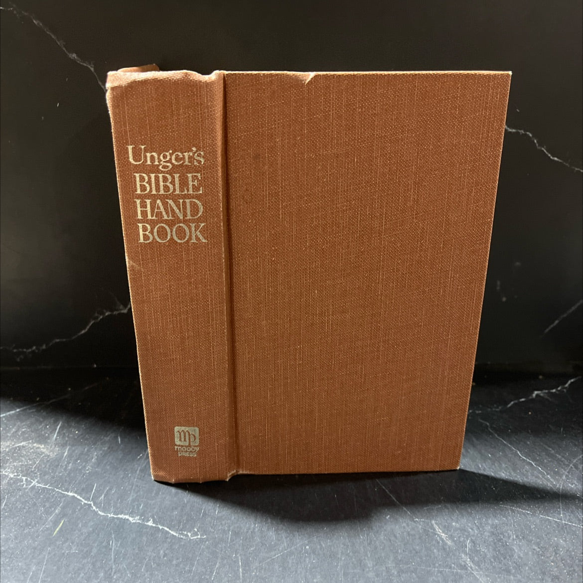 unger's bible handbook an essential guide to understanding the bible book, by merrill f. unger, th.d., ph.d., 1970 image 1