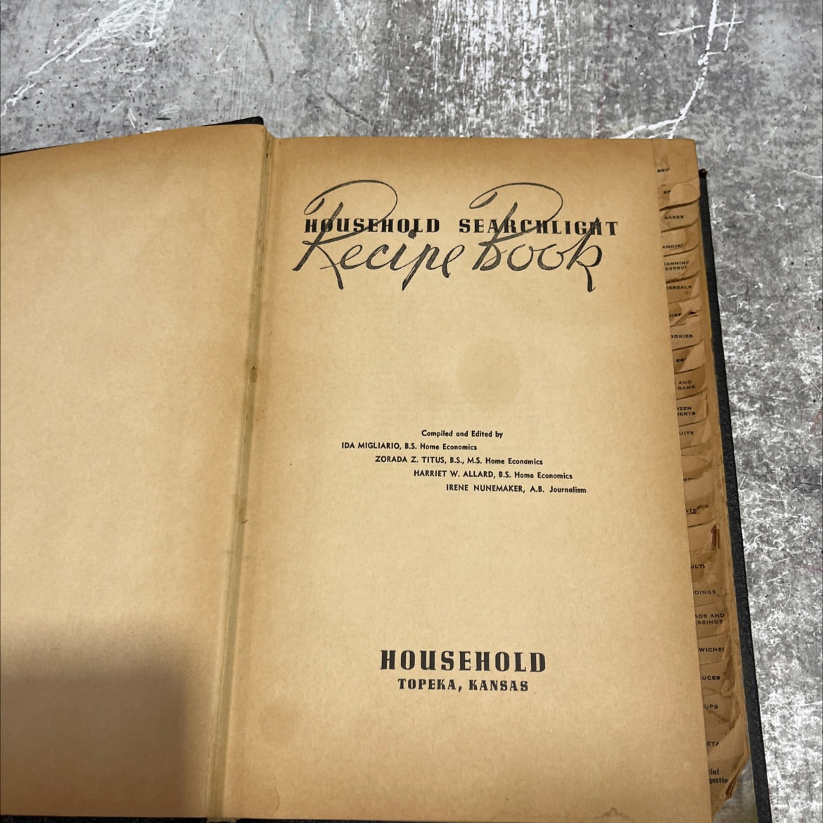 usehold searchlight recipe book cakes and desserts book, by ida migliario, zorada z. titus, harriet w. allard, irene image 2