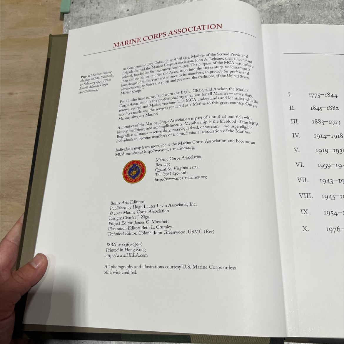 usmc a complete history book, by Colonel Jon T. Hoffman, USMCR, Editor, 2002 Hardcover image 3