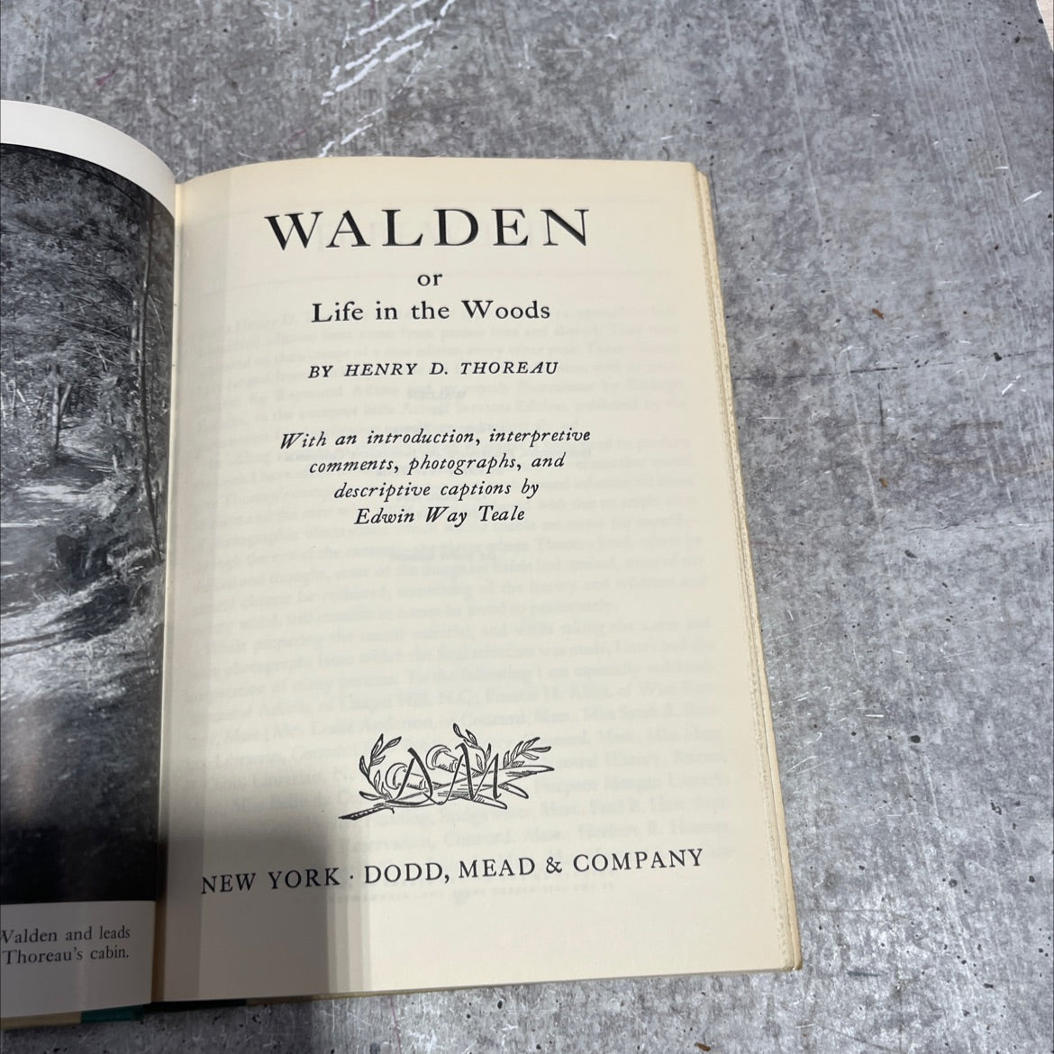 walden or life in the woods book, by henry d. thoreau, 1946 Hardcover image 2