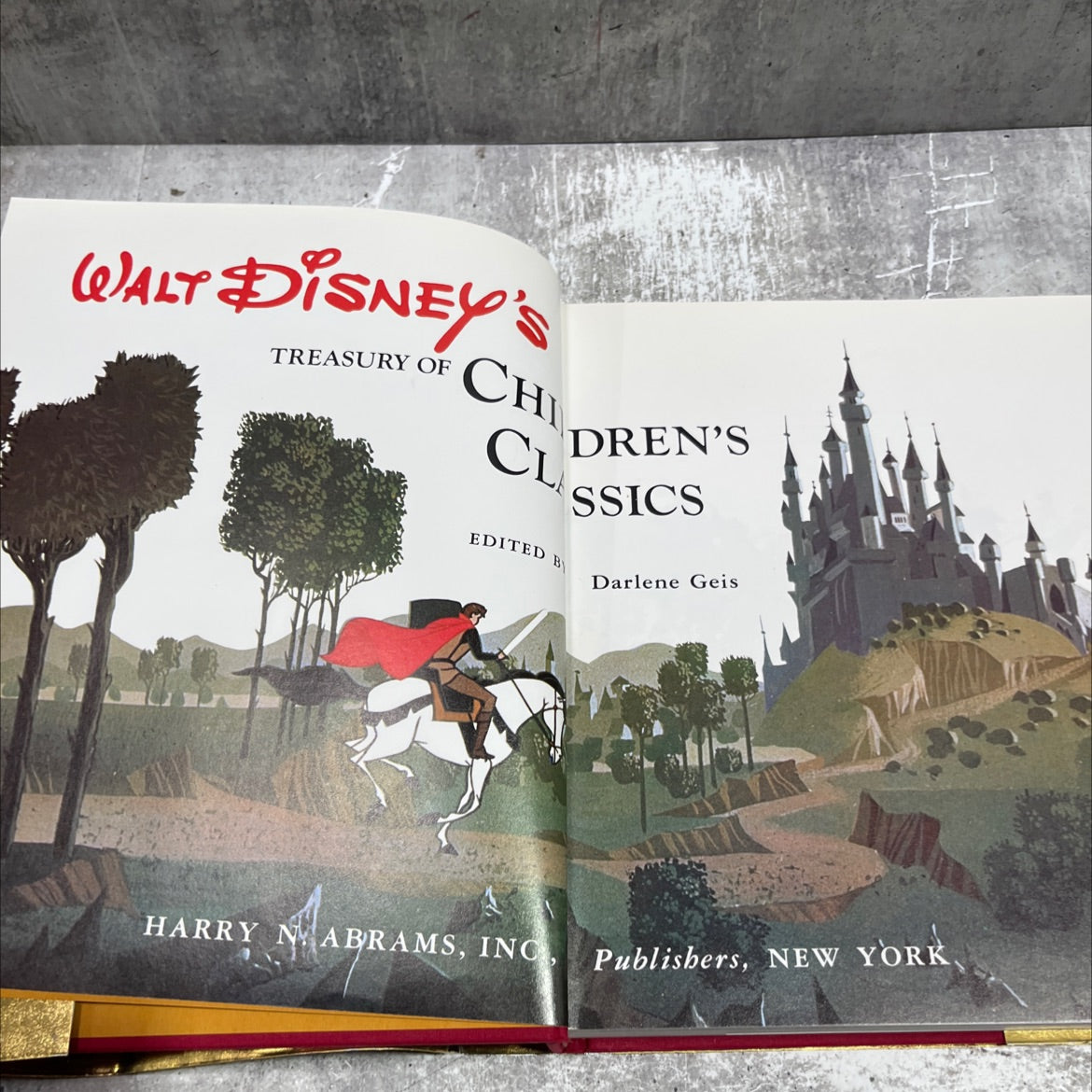 walt disney's treasury of children's classics book, by Darlene Geis, 1978 Hardcover image 2
