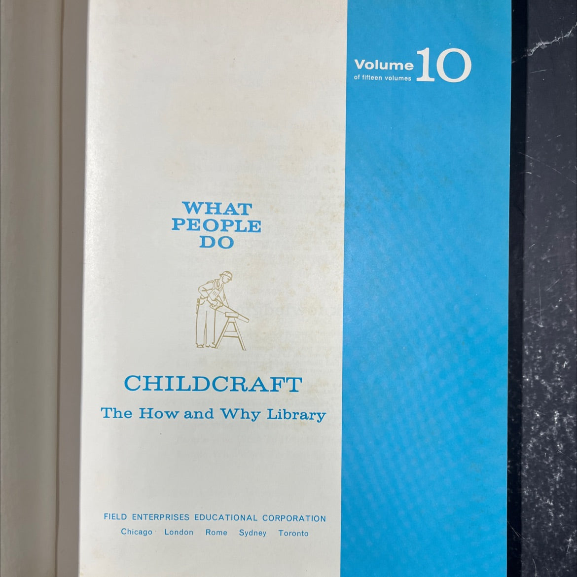 what people do book, by Field Enterprises Educational Corporation, 1970 Hardcover image 2