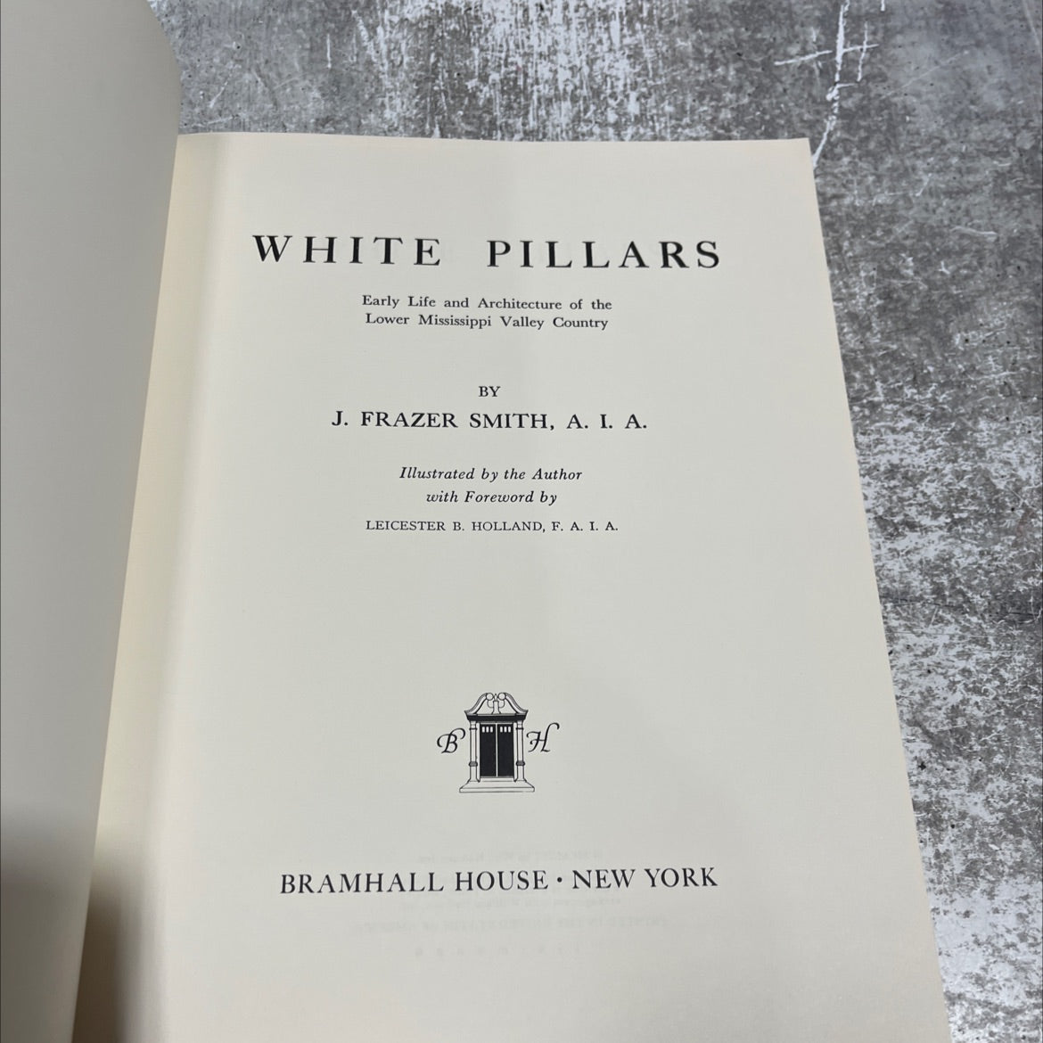 white pillars book, by j. frazer smith, 1941 Hardcover image 2