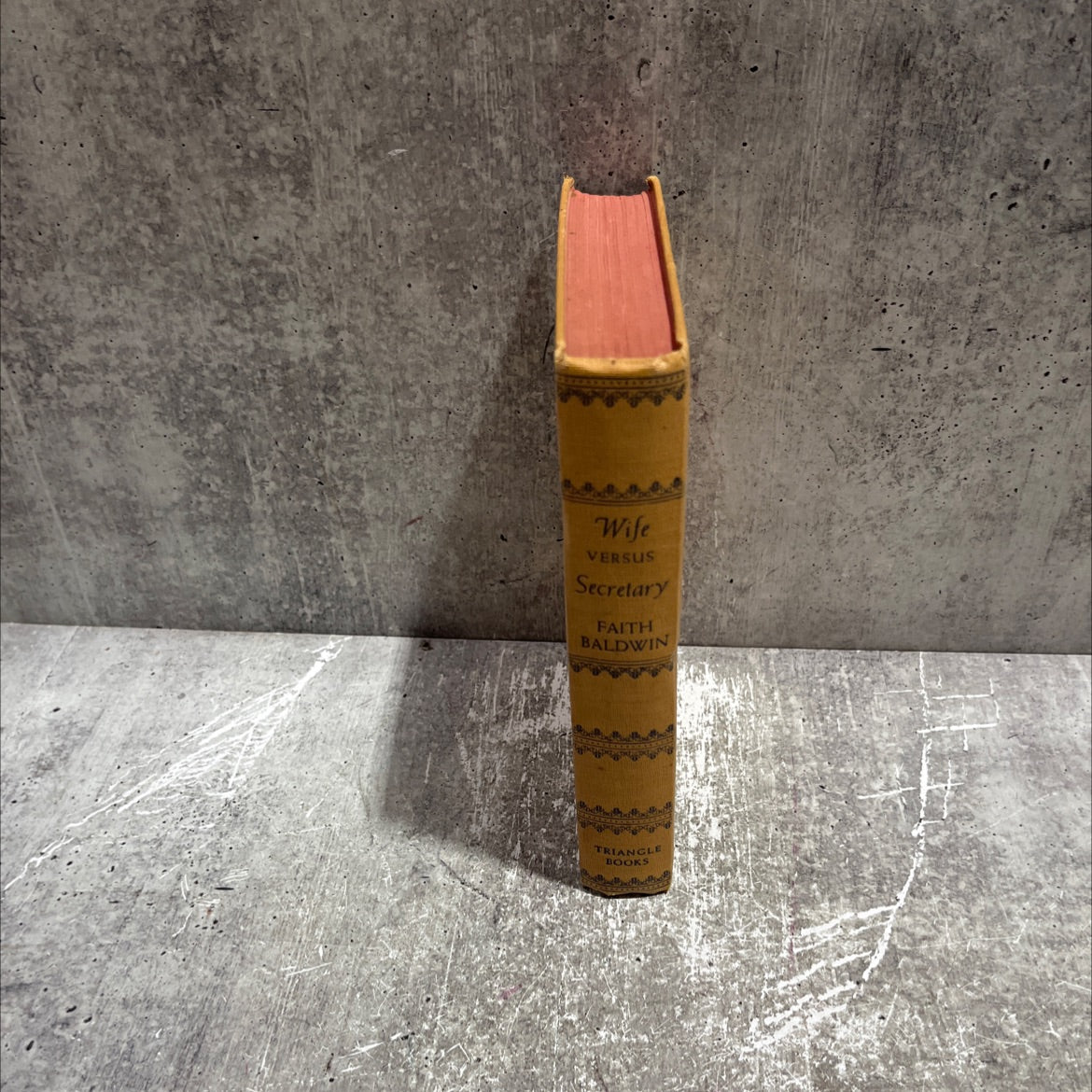 wife vs. secretary together with two complete novelettes book, by faith baldwin, 1941 Hardcover image 4