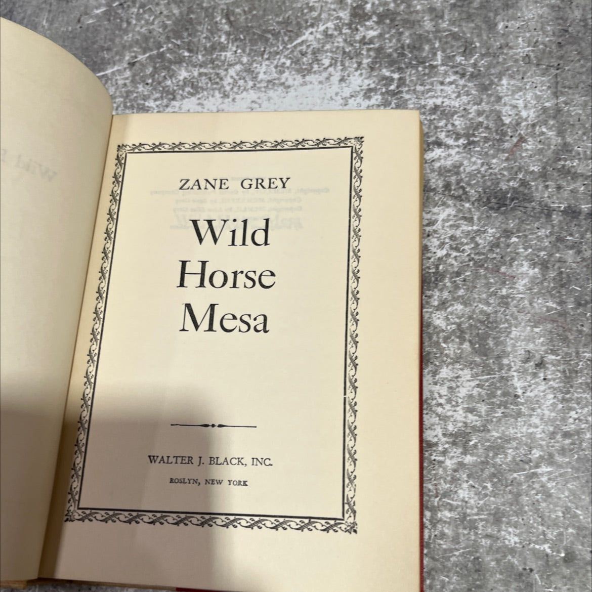 wild horse mesa book, by zane grey, 1952 Hardcover image 2